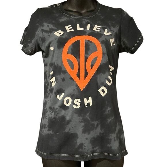 Twenty Øne Piløts One Pilots Josh Dun T-Shirt Women’s Small - Picture 1 of 3